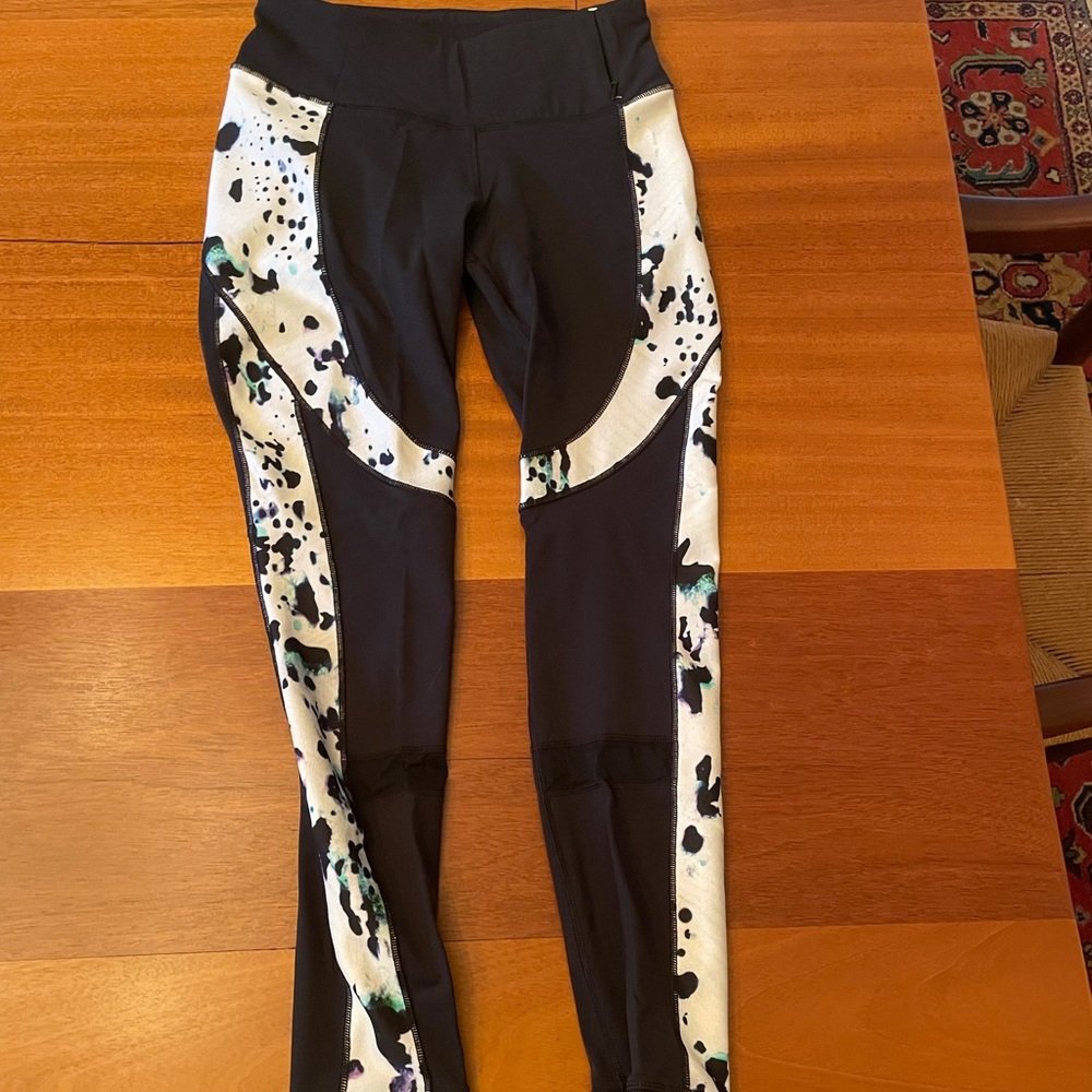 Black and White Leggings